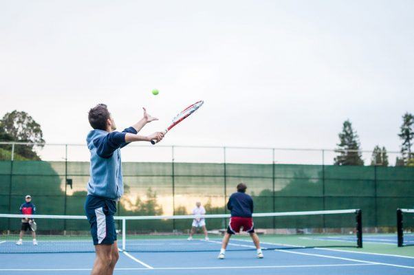 khóa học tennis căn bản TPHCM