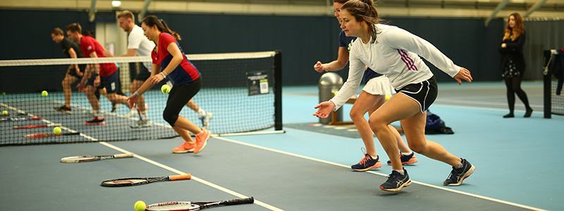 BỘ CHÂN DI CHUYỂN CĂN BẢN TRONG TENNIS